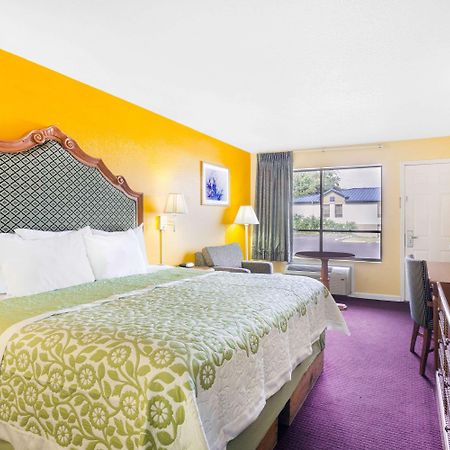 Days Inn Jacksonville Kültér fotó