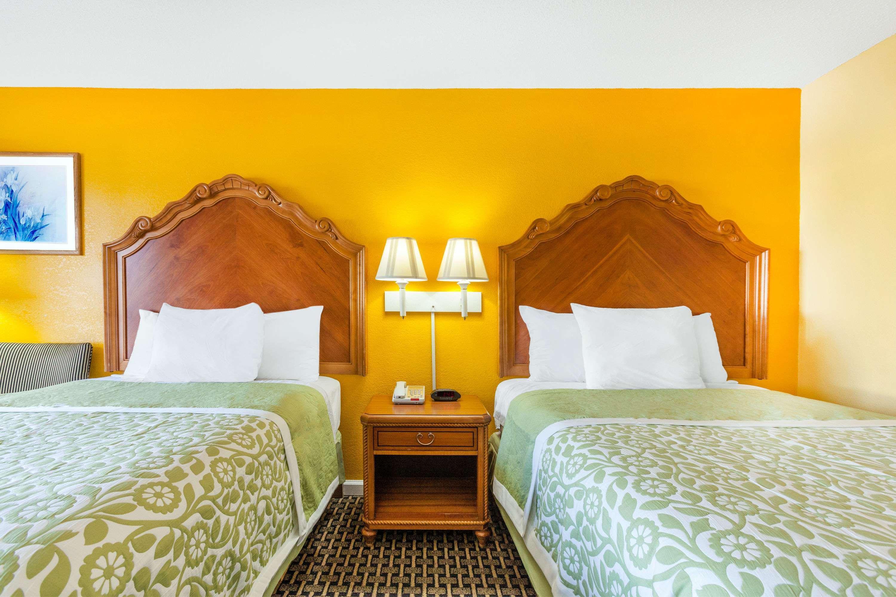 Days Inn Jacksonville Kültér fotó