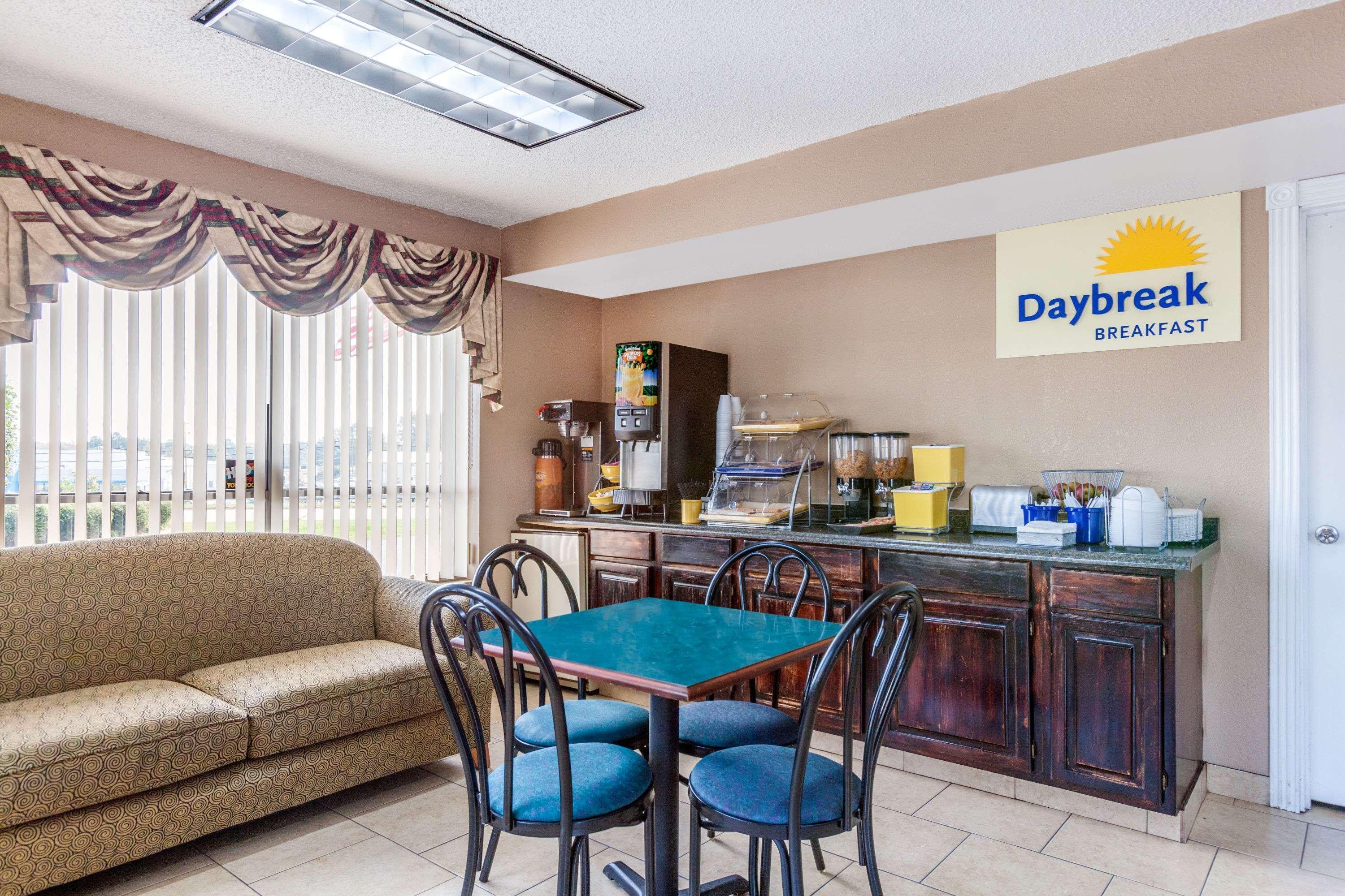 Days Inn Jacksonville Kültér fotó